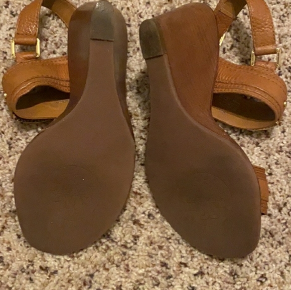 Tory Burch shoes - Picture 3 of 3